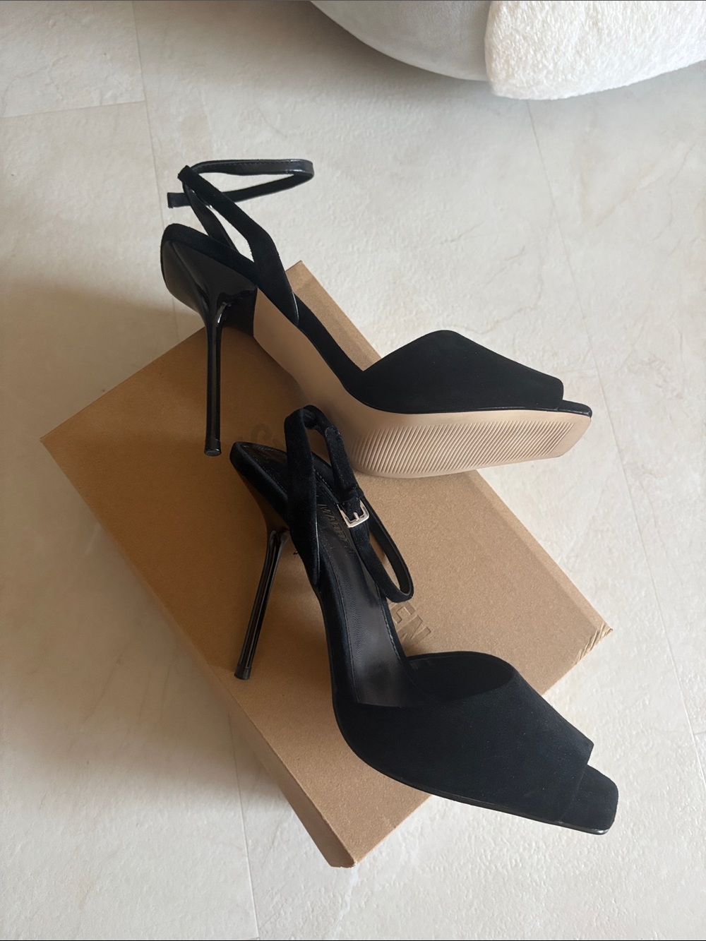 BRAND NEW! Steve Madden Black Suede Peep-Toe Stiletto Sandals - Picture 2 of 3